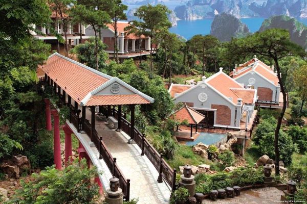 TUAN CHAU ISLAND HOLIDAY VILLA (Hà Ðông)